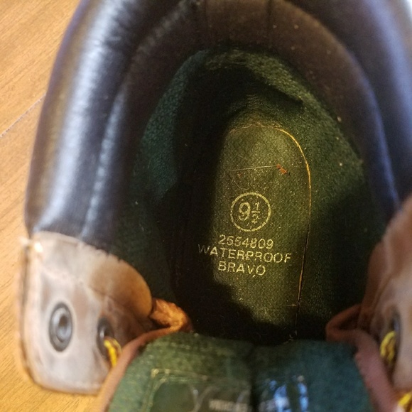 🚫SOLD 🚫Brahma waterproof boots size 9.5 - Picture 2 of 6